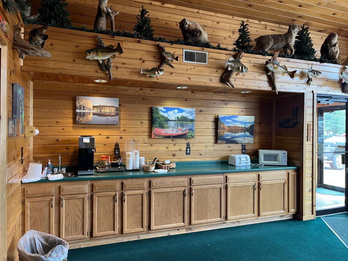 Boulder Bear Motor Lodge Boulder Junction Eksteriør bilde